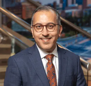 Headshot of Dr. Vineet Chopra