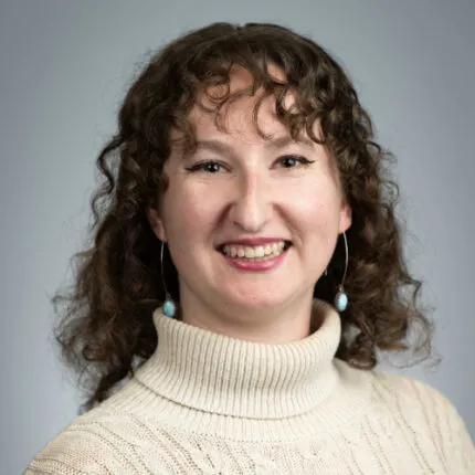Headshot of Emily Walzl